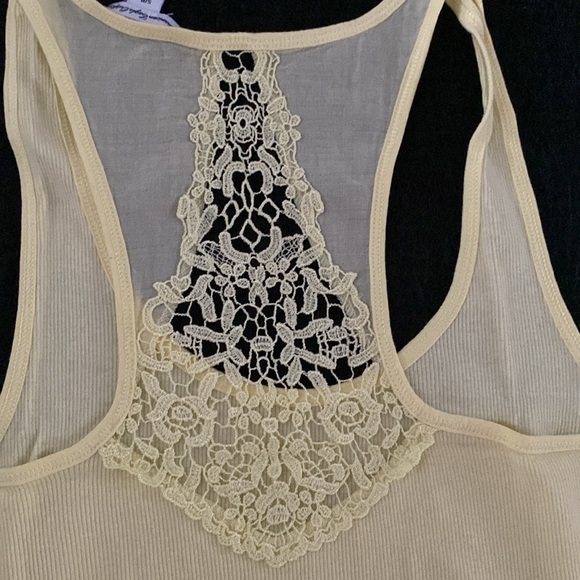 AE outfitters lace detail cami size S - Picture 3 of 7